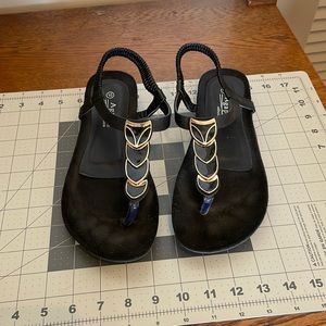 Agape foxy black sandals.